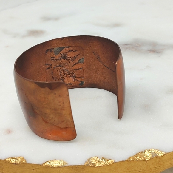 Copper dragonfly artisan wide cuff bracelet - Picture 2 of 6